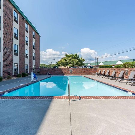 Comfort Inn Aikens Center Martinsburg Exterior photo
