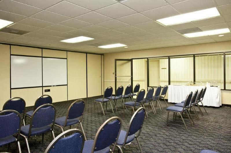 Comfort Inn Aikens Center Martinsburg Exterior photo